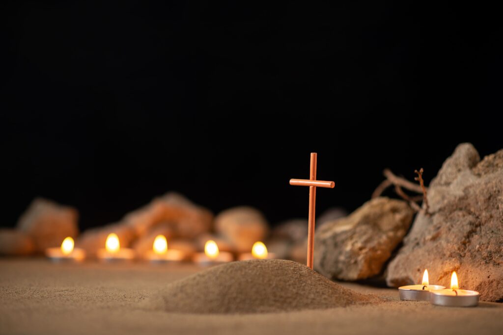 velas-acesas-cruz-oracao
